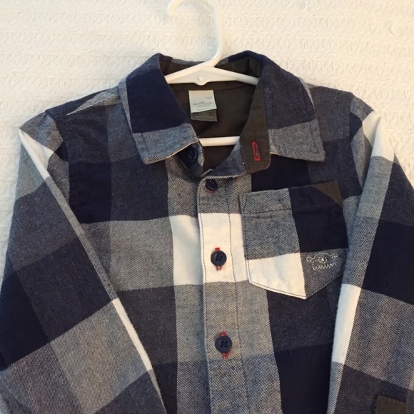 Blue plaid shirt - Picture 2 of 3